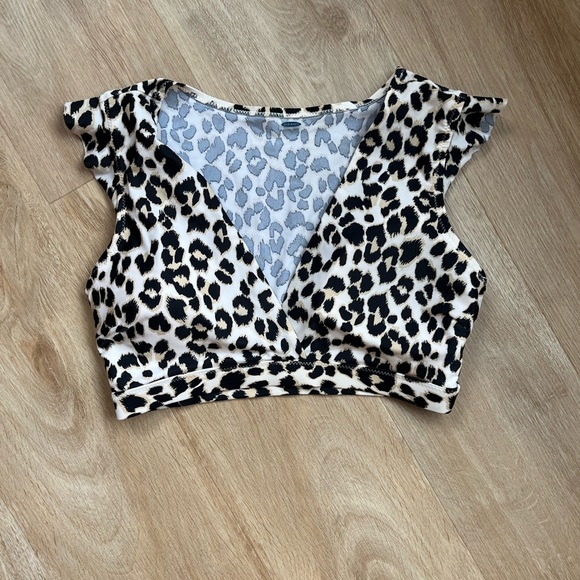 OLDNAVY SWIM TOP / size M. - Picture 2 of 4